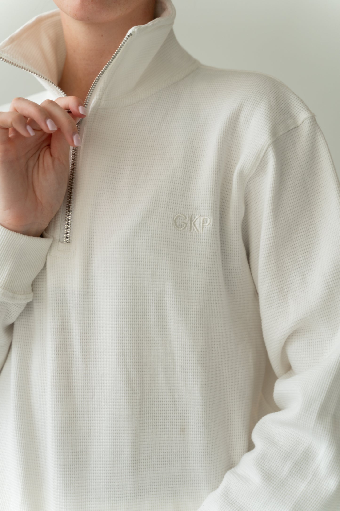 THE CREPE SWEATSHIRT- WHITE